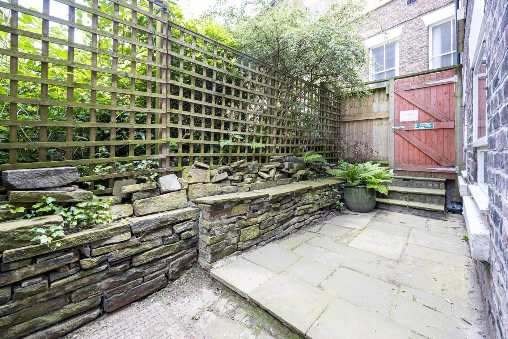 Guestready - Charming Haven In Knowledge Quarter Appartement Liverpool Buitenkant foto